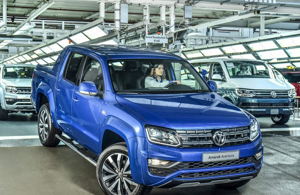 Самая мощная версия VW Amarok встала на конвейер